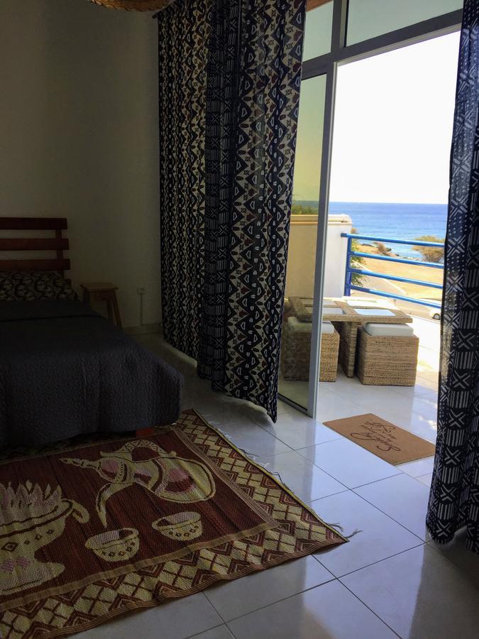 برايا Casa Namaste Bed & Breakfast/Appartement المظهر الخارجي الصورة